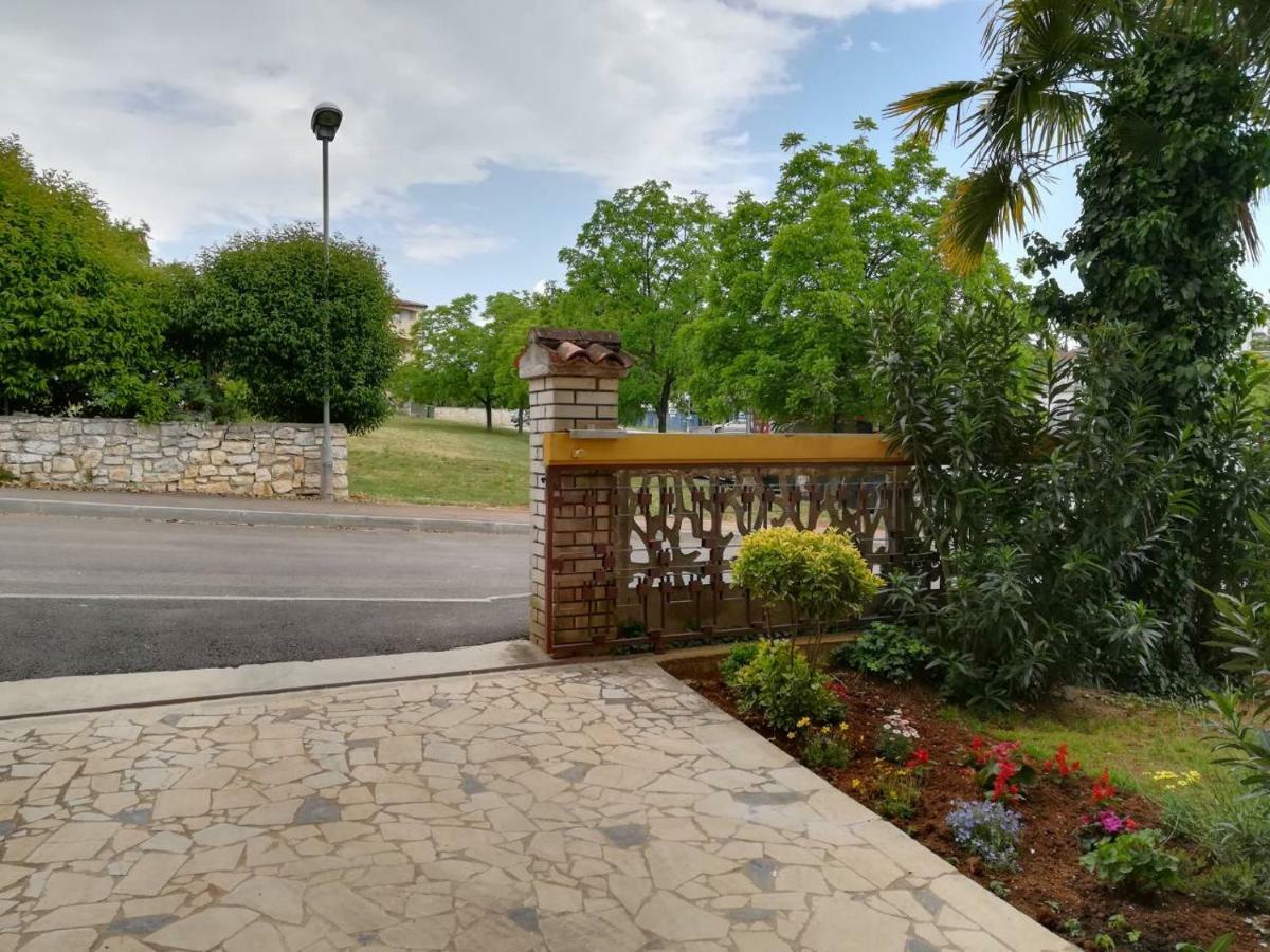 Apartment Lili Poreč Zewnętrze zdjęcie