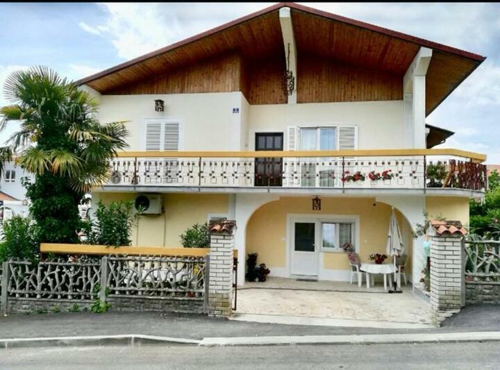 Apartment Lili Poreč Zewnętrze zdjęcie